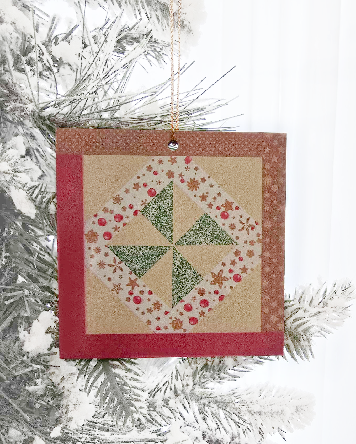 Traditional Quilt Pattern Christmas Ornaments