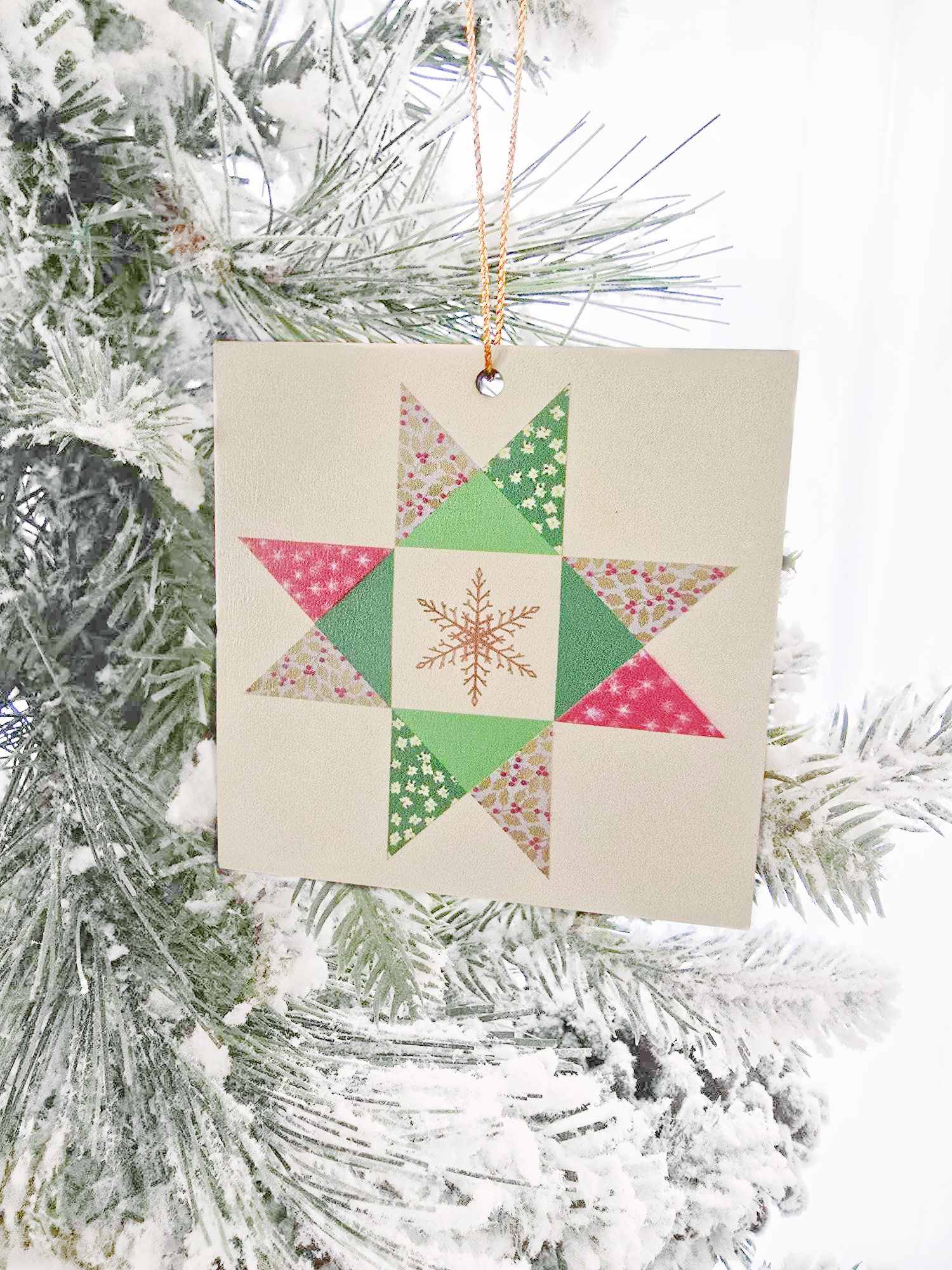 Traditional Quilt Pattern Christmas Ornaments