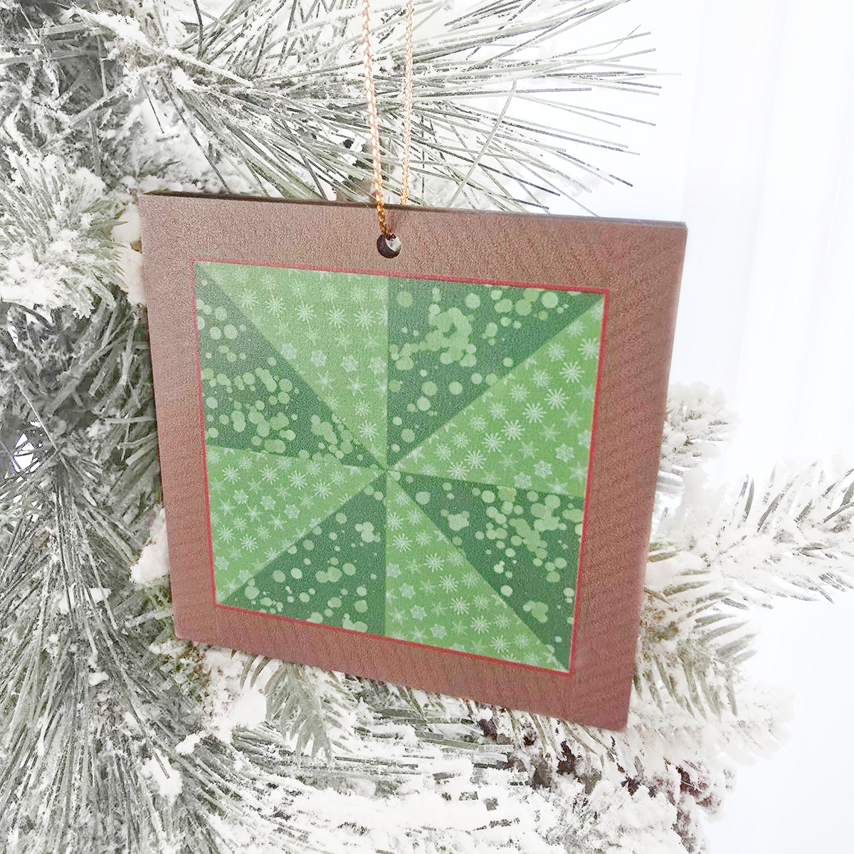 Traditional Quilt Pattern Christmas Ornaments