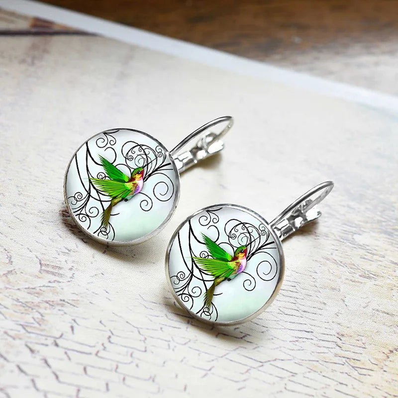 Cute Round Hummingbird Glass Dome Cabochon Pendants Necklaces Bird Rainforest Jewelry Accessories